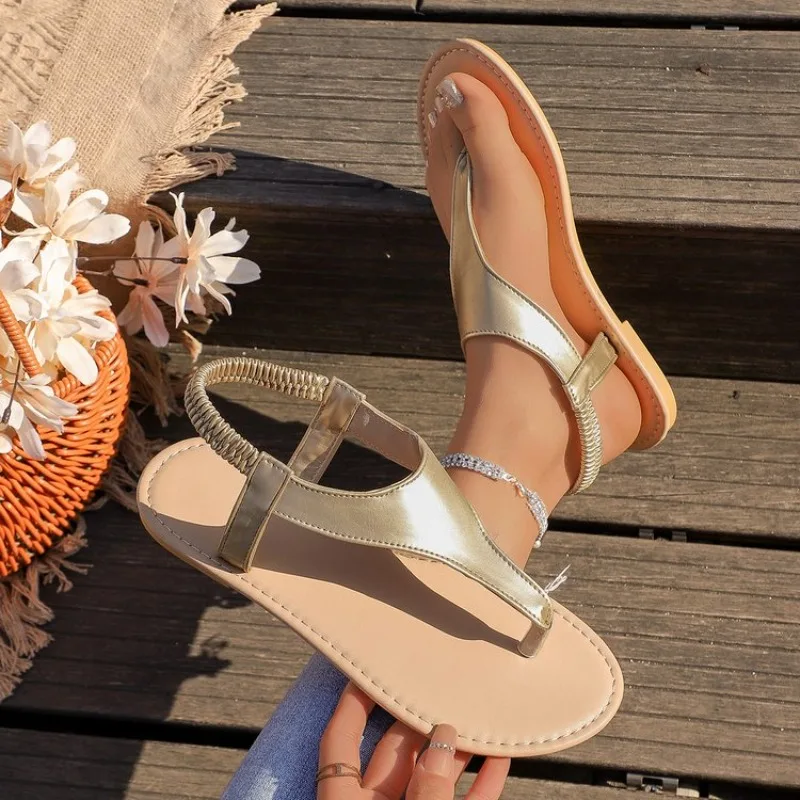 

Women's Flat Sandals Summer Solid Color Flat Bottom Beach Sandals Buckle Design Casual and