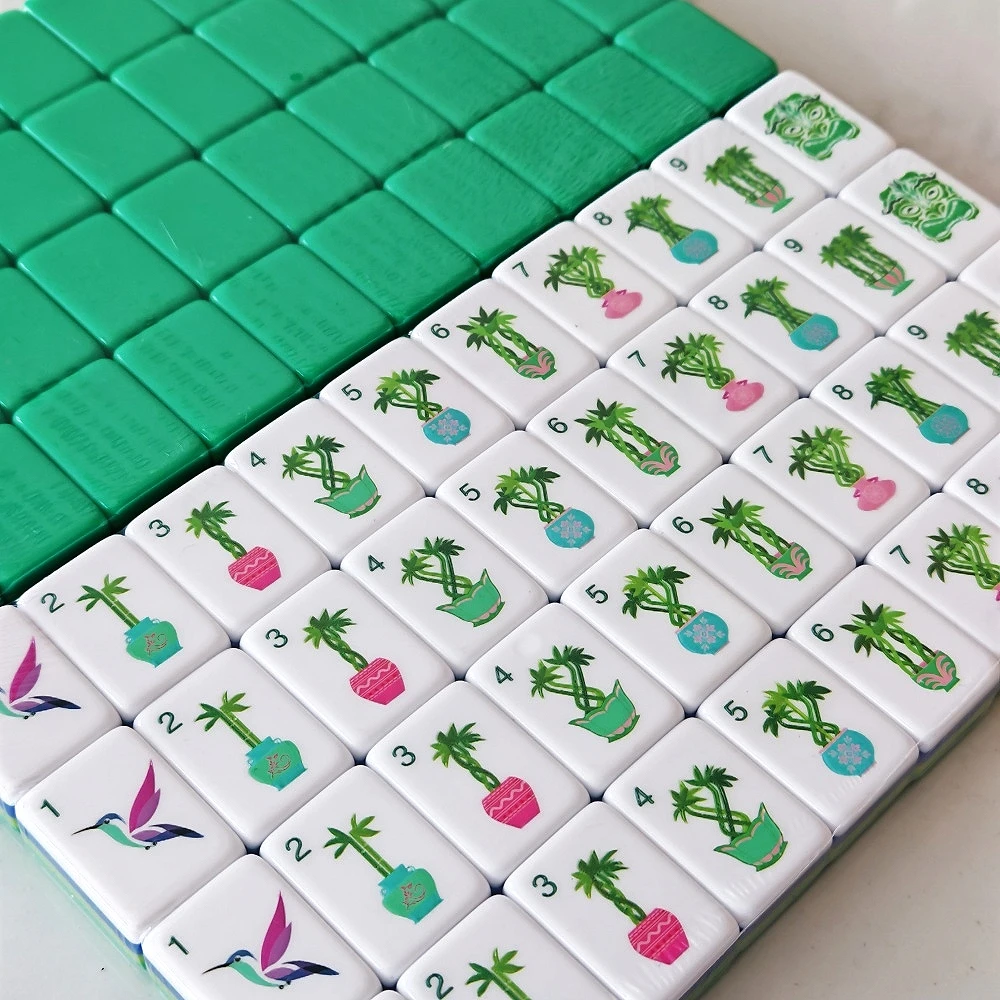 Hot Green Mahjong Tiles Luxury American Mahjong Set 4-Layer Acrylic Travel Portable Mah Jongg Sets for Adults Board Games Gifts