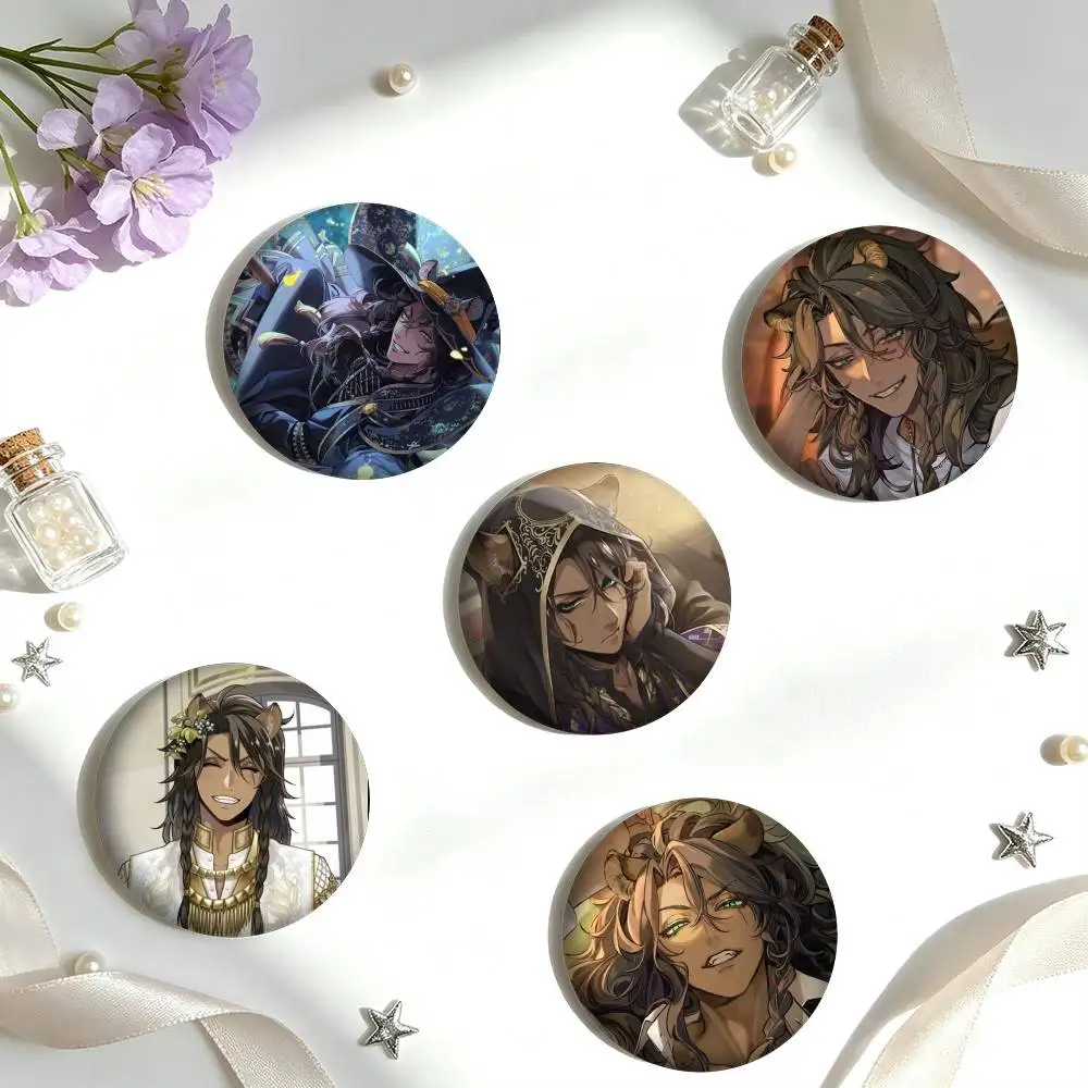 L-Leona Kingscholar T-Twisted Wonderland 25 32 44 58 75mm Badges Personalized Round Brooches Pins Accessory Gift