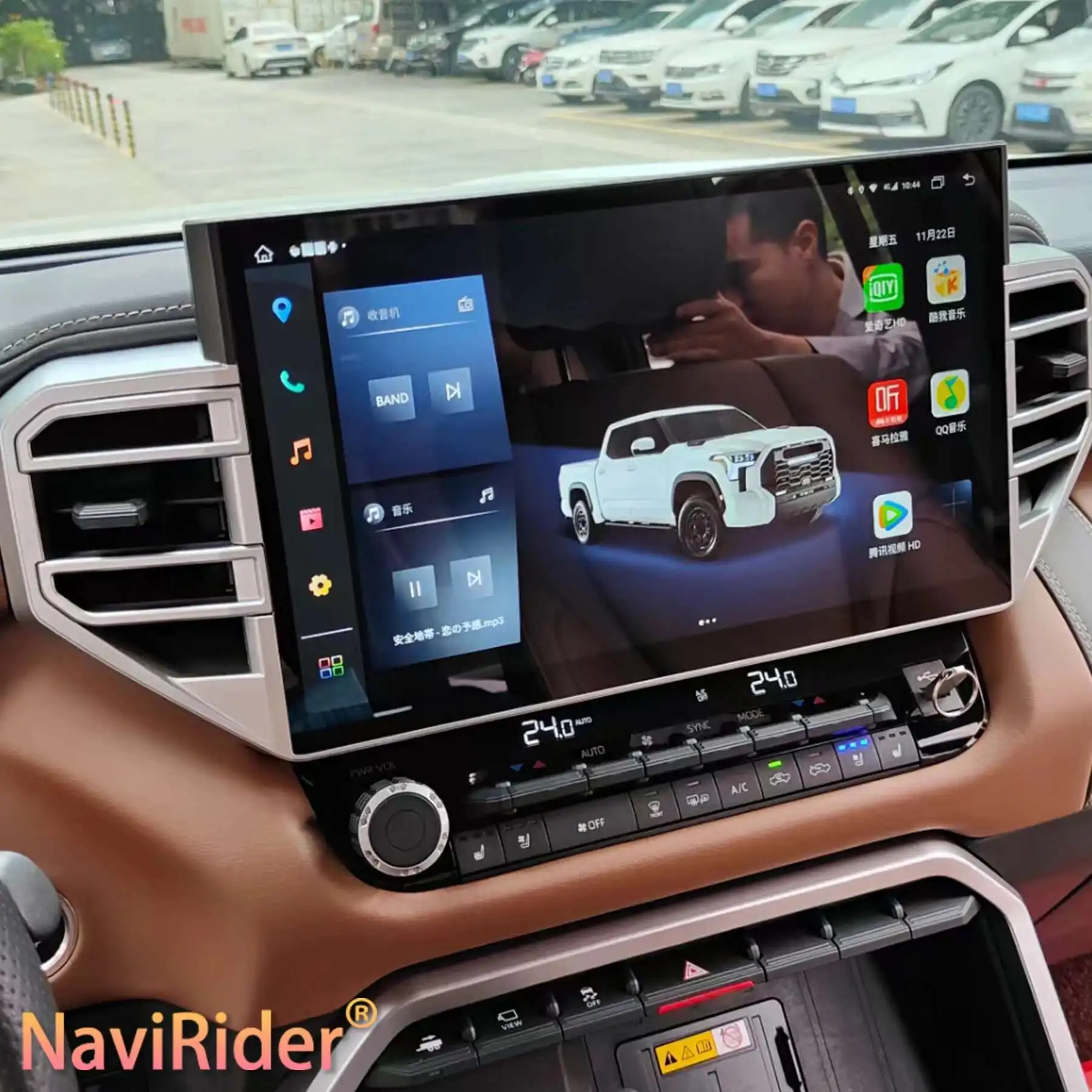 

14.6 Inch For Toyota Tundra 2020-2024 Sequoia CarPlay Android 13 QLED Screen Radio Stereo Navigation Multimedia Video Player GPS