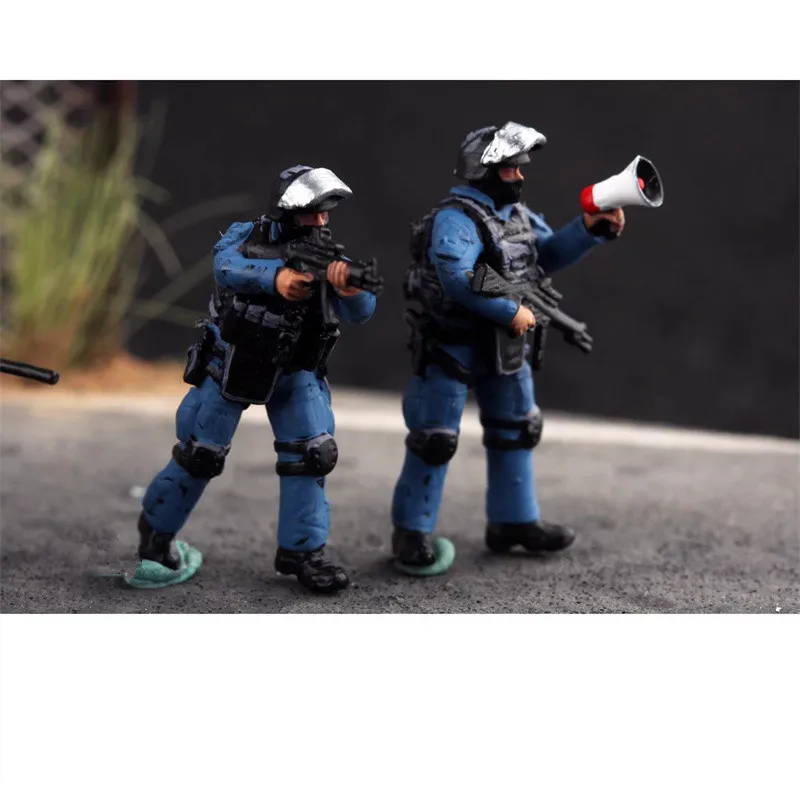 Model 1:72 Druk 3D 6 szt. SWAT Siły Specjalne Mocny Oddział Wybijający Figurki Żołnierzy Akcji DIY Akcesoria do Scen