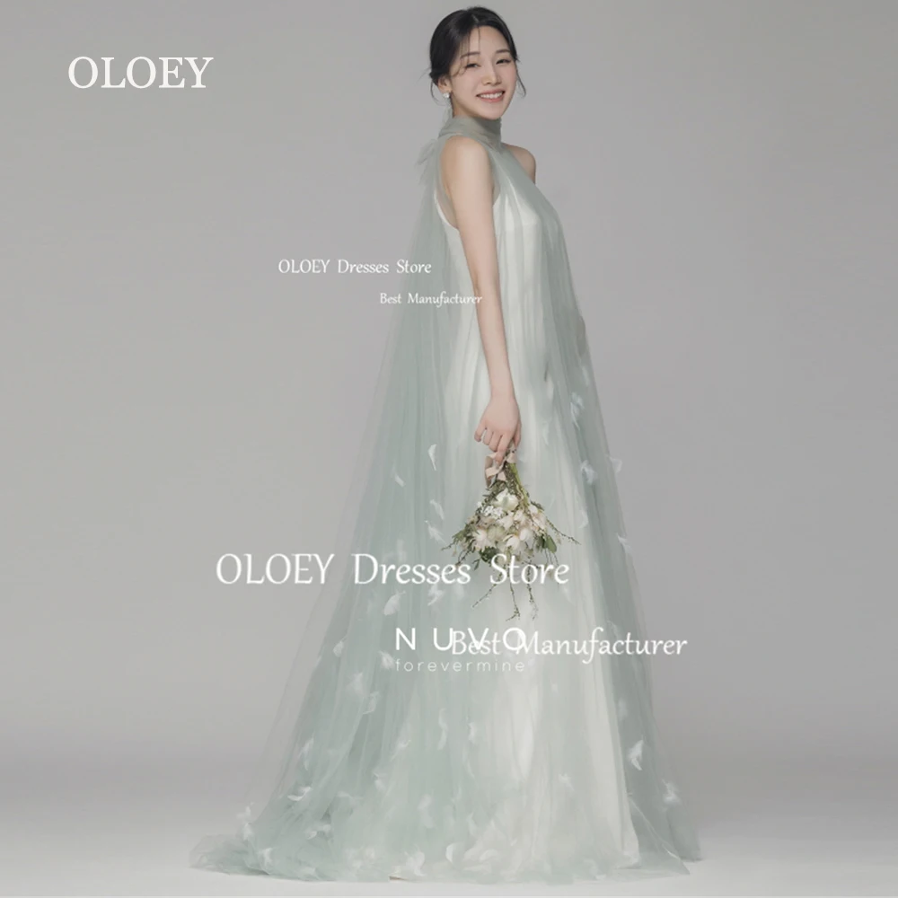 

OLOEY A Line Dust Green Halter Wedding Dress Korea Photoshoot Sleeveless Pleats Tulle Feathers Prom Dress Floor Length Custom