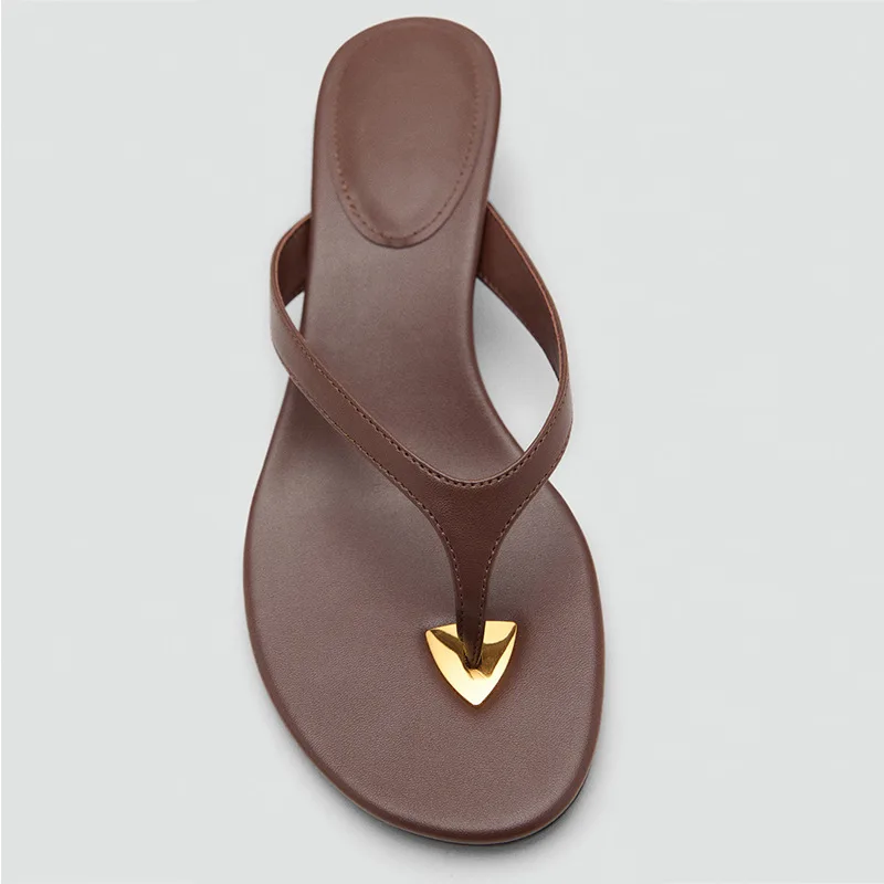 

Slippers Women's Summer Outer Wear 2026 New Toe Metal Middle Heel Fashion Thin Heel Sandals Women's Beach Flip-flops