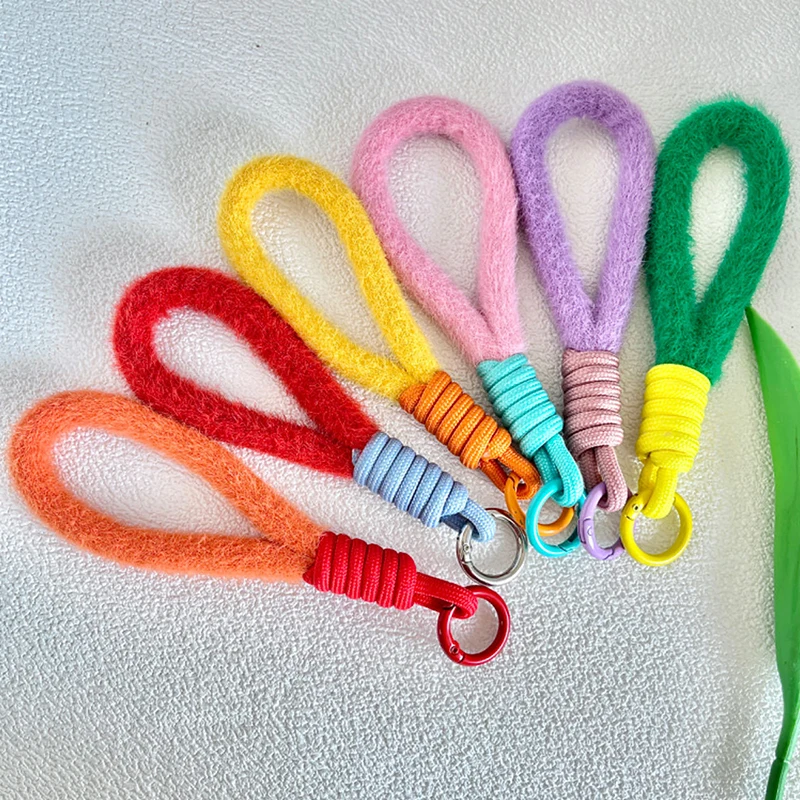 Creatieve Pluche Lanyard Sleutelhanger Voor Telefoonhoes Vrouwen Anti Verloren Knoop Touw Riem Auto Sleutelhangers Diy Accessoires Mode Sleutelhanger
