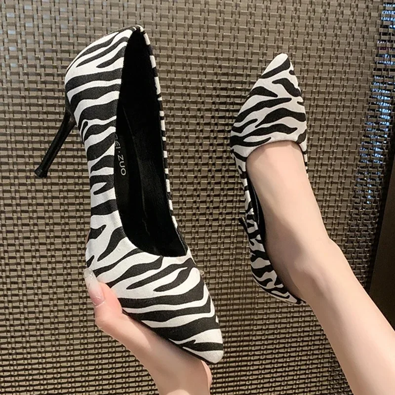 Fashion Zebra Striped Pointed Toe Pumps Women Plus Size Slip On Stiletto High Heel Shoes Woman 2024 New Shallow Office Shoes 43