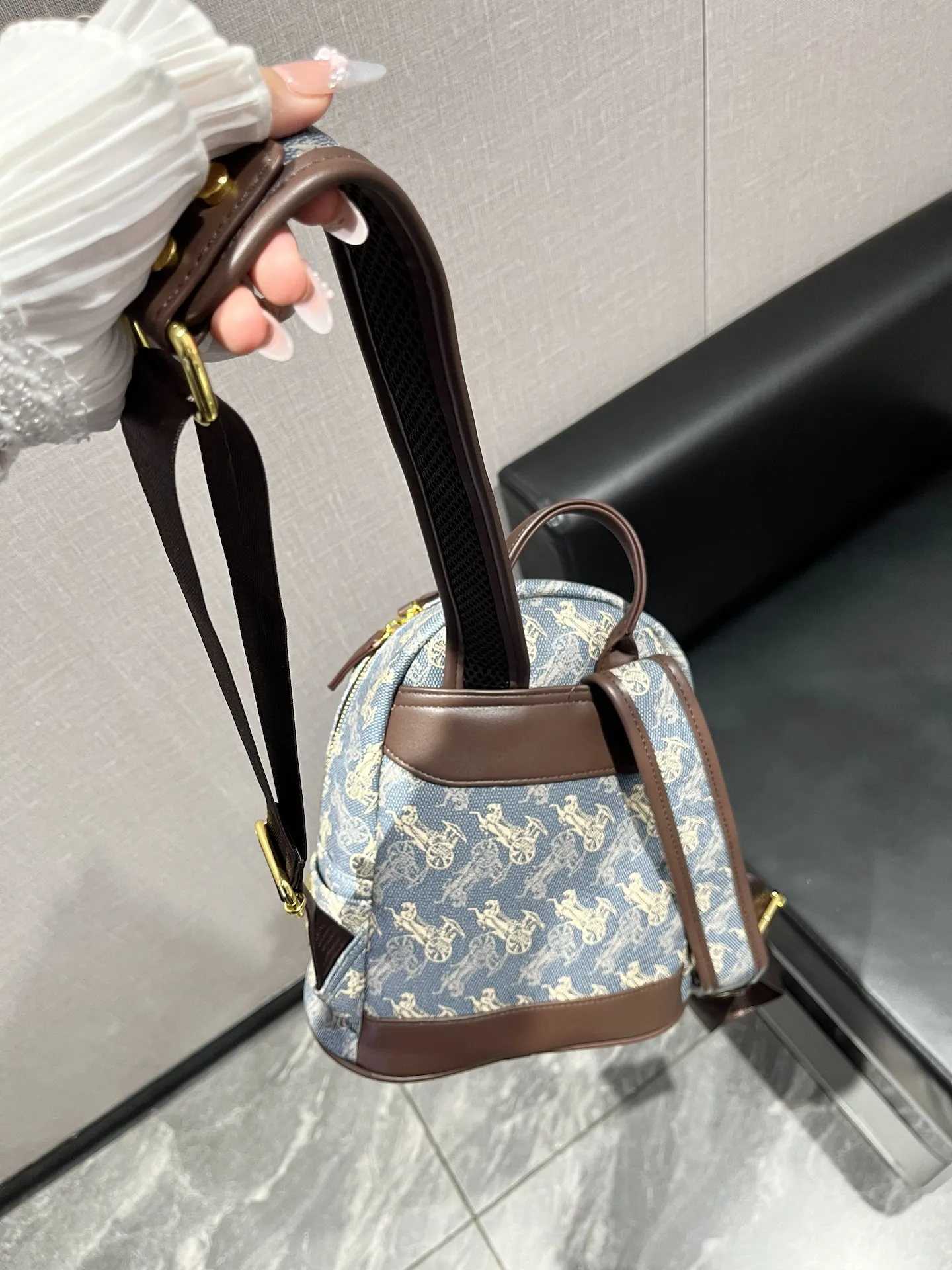 sac-a-dos-tendance-retro-imprime-carrosse-sac-de-banlieue-souple-de-style-decontracte-pour-femme-avec-poches-internes-et-fermeture