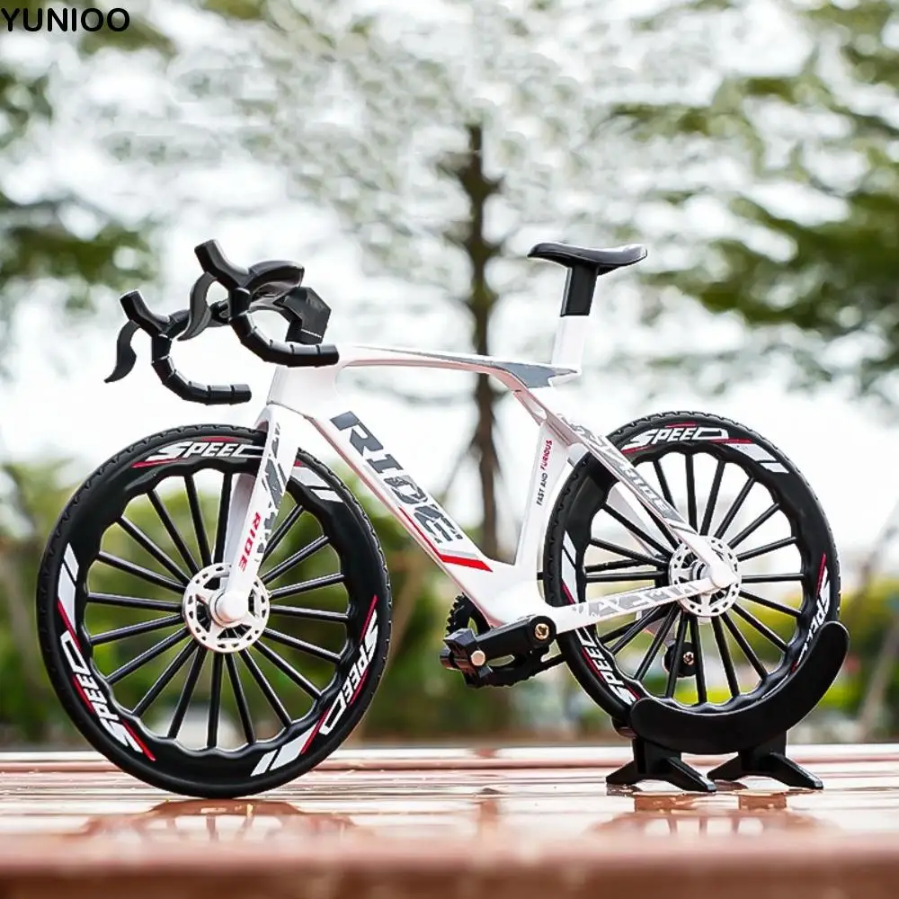 Modello di mini bicicletta in scala 1:8 Simulazione Ornamento Giocattolo per mountain bike Modello di bici BMX da strada in miniatura pressofuso per bambini