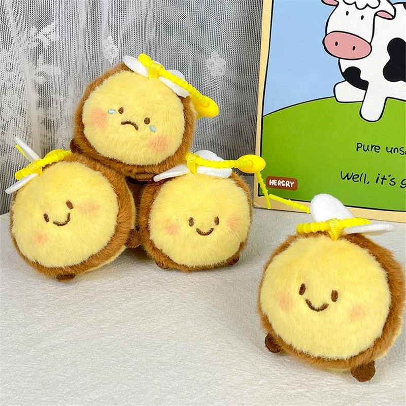 Random One Cute Bee Plush Doll Keychain Pendant Bag Hanging Ornaments Honeybee Mini Stuffed Soft Fun Toy Couple Accessories Gift