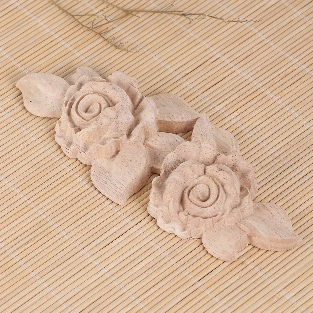 

Wood Carved Door Flowers Home Party Decoration Rose Shaped Wooden Slices Crafts Premium Material DIY Handcrafts Sewing Supplies