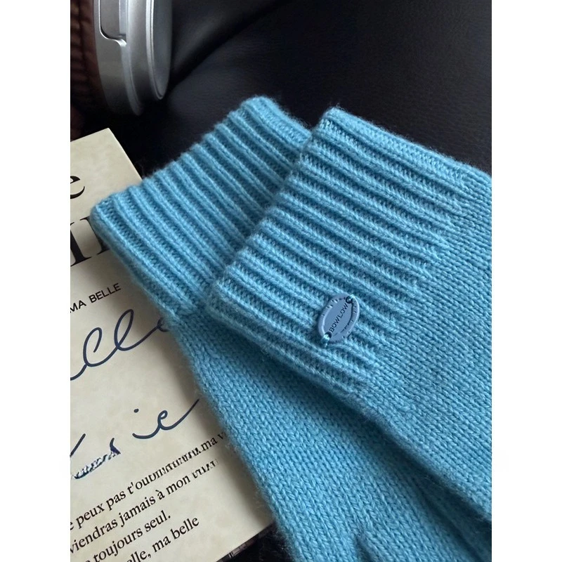 100% قبعات من الصوف الخالص وشاح قفاز مجموعة الشتاء المألوف ومتعددة الاستخدامات الدافئة Skullies Beanies للنساء والرجال