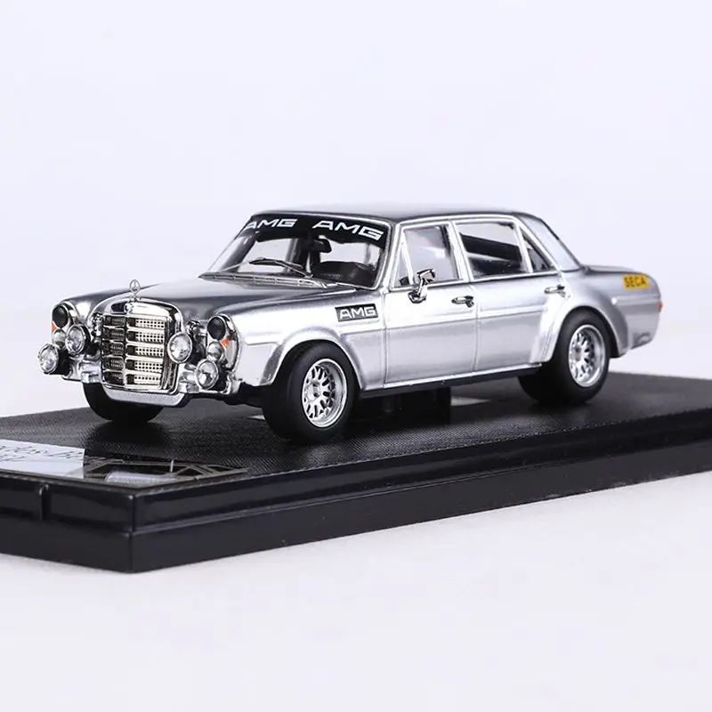 Liberty 1:64 Mercedes-Benz 300SEL Classic Car Simulation Alloy Car Model Collection