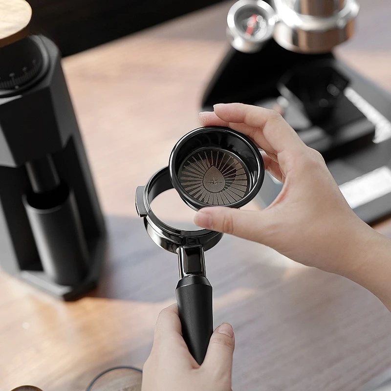 Torch sweet powder bowl, coffee powder bowl 58mm titanium black Italian extraction handle coffee machine