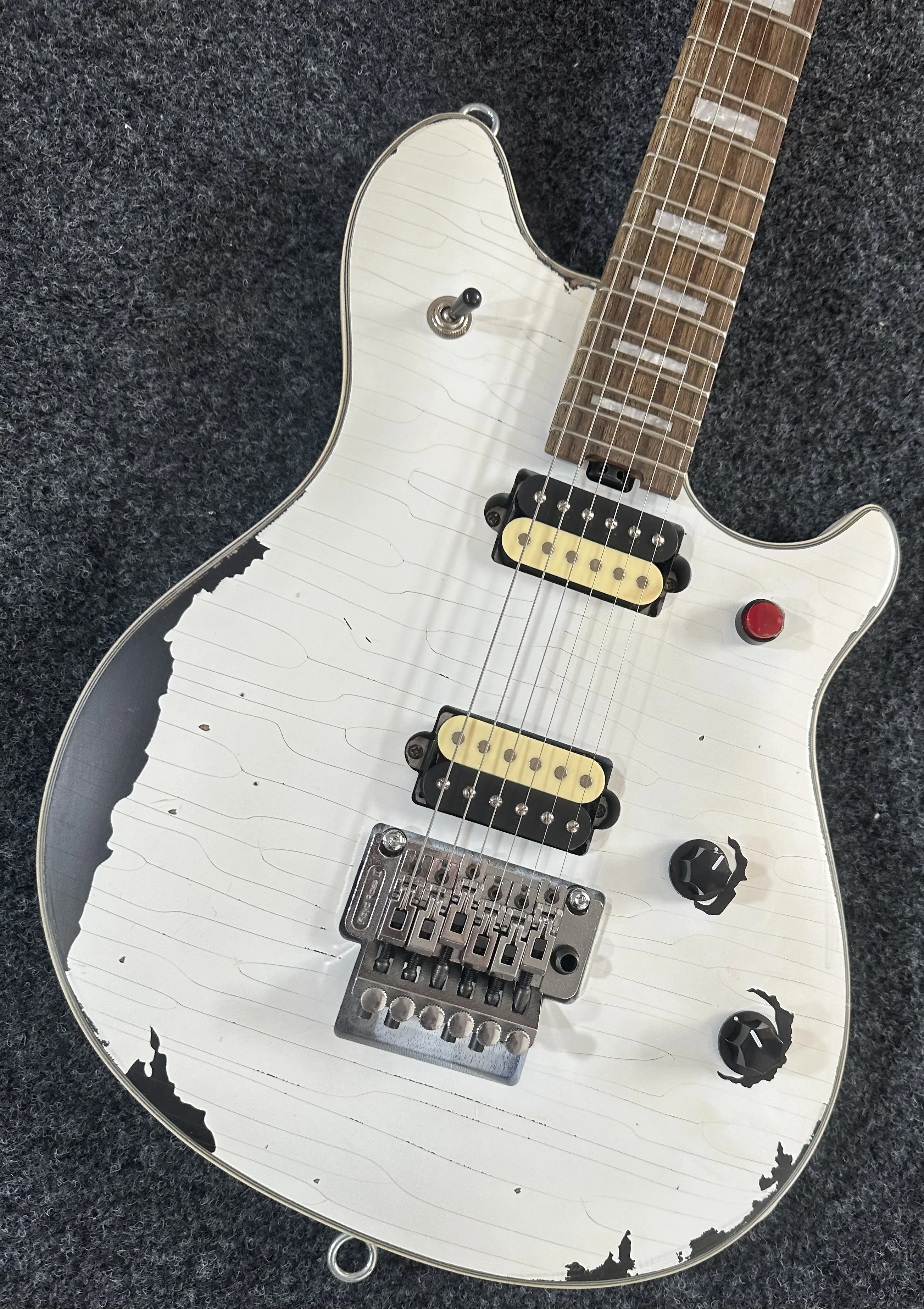 

Customized irregular electric guitar, old style, available in stock, including shipping， Fast Shipping