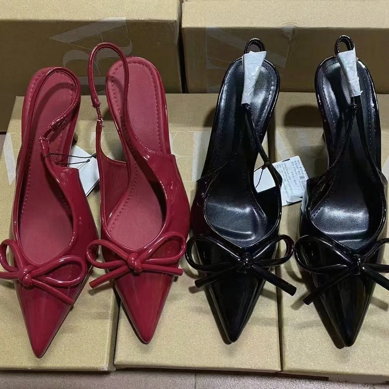 

Женские босоножки на высоком каблуке черного/красного цвета, весенне-осенние женские босоножки из лакированной кожи с острым носком и бантом, модельные туфли