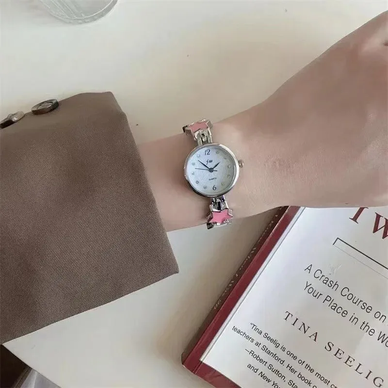 

Cute Star Moon Chain Bracelet Watch for Women Girl Korean Simple Fashion Student Watches Quartz Wristwatches Relojes Para Mujer