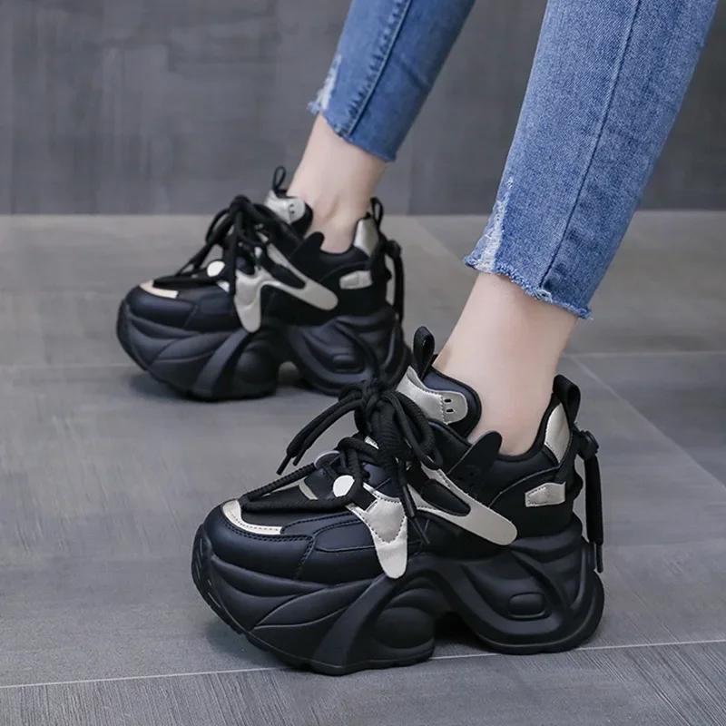 Daddy Shoes Women Super Fire 2023 New Autumn and Winter Casual Shoes with Velvet Thick Soles Small Height Inside Women's Shoes