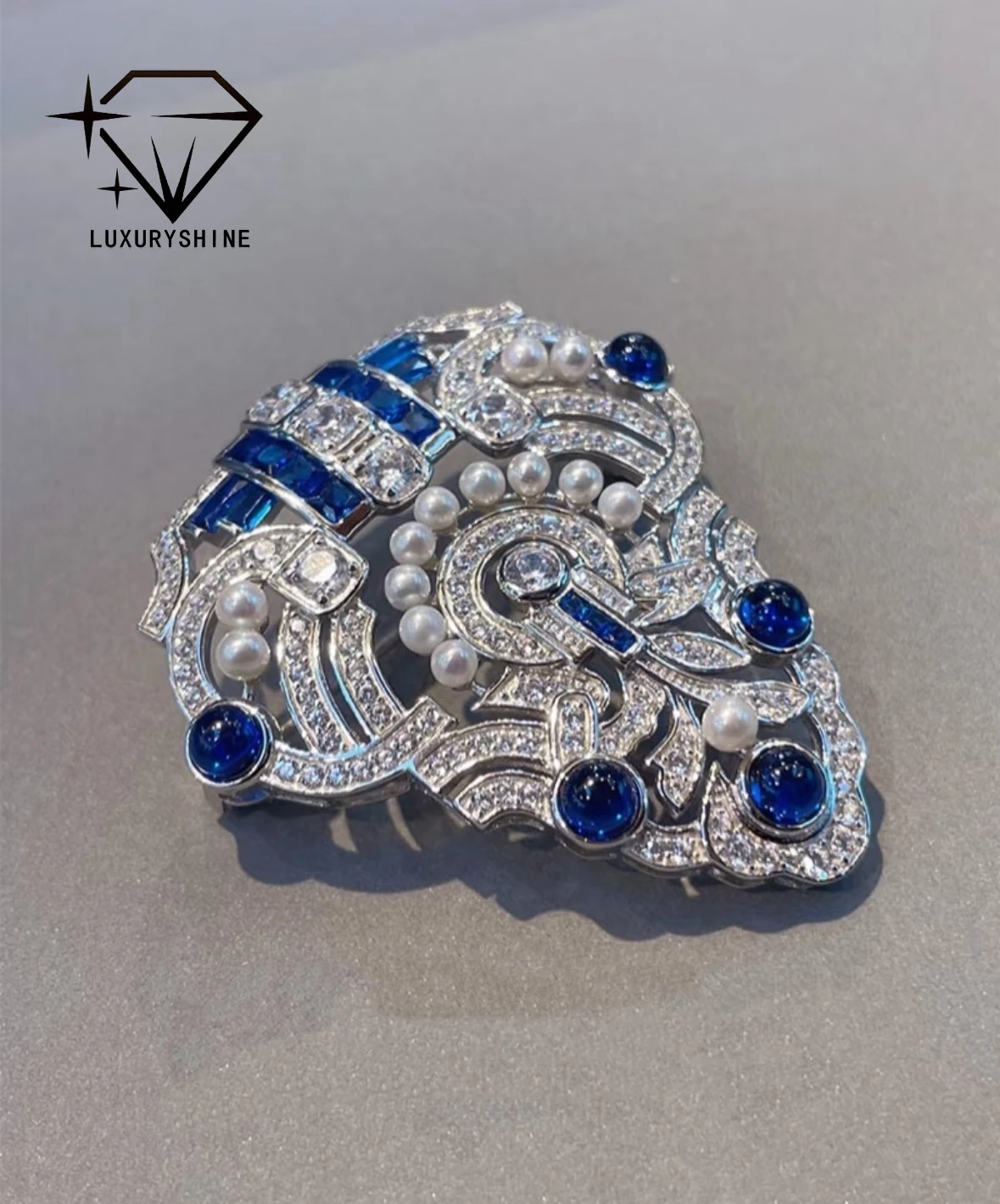 

Luxuryshine New style 925 Silver retro design pearl brooch gold-plated Lab Grown Blue gemstones fashion Accepting 18k customizat