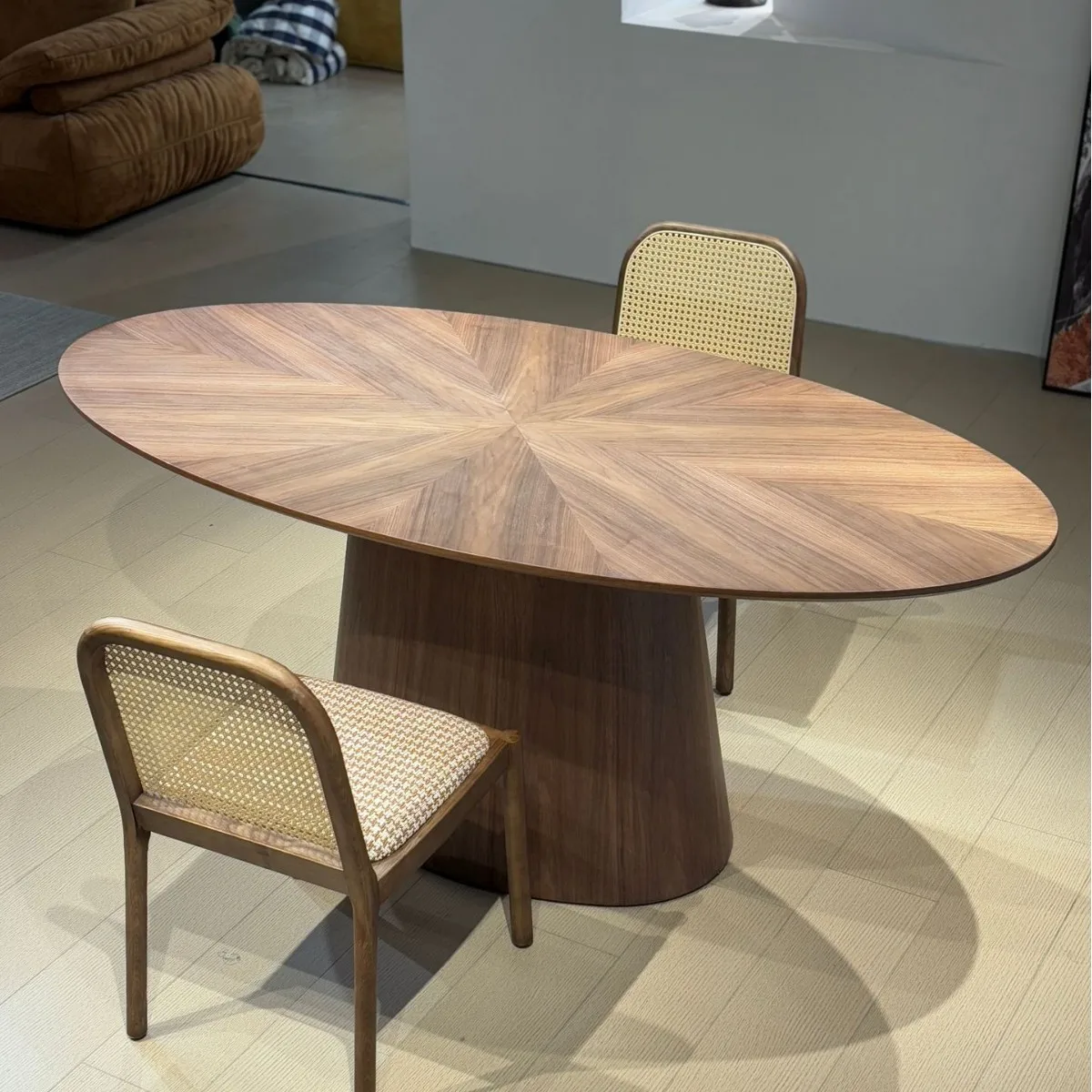 Medieval walnut oval dining table, household medium and large apartment designer retro parquet solid wood dining table