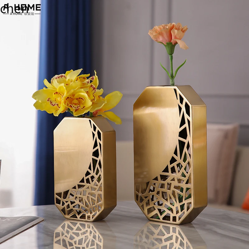

YXY Metal Vase Ornament Modern Simple Model Room Hotel Dining Table Flower Arrangement Flower Holder Coffee Table Decoration