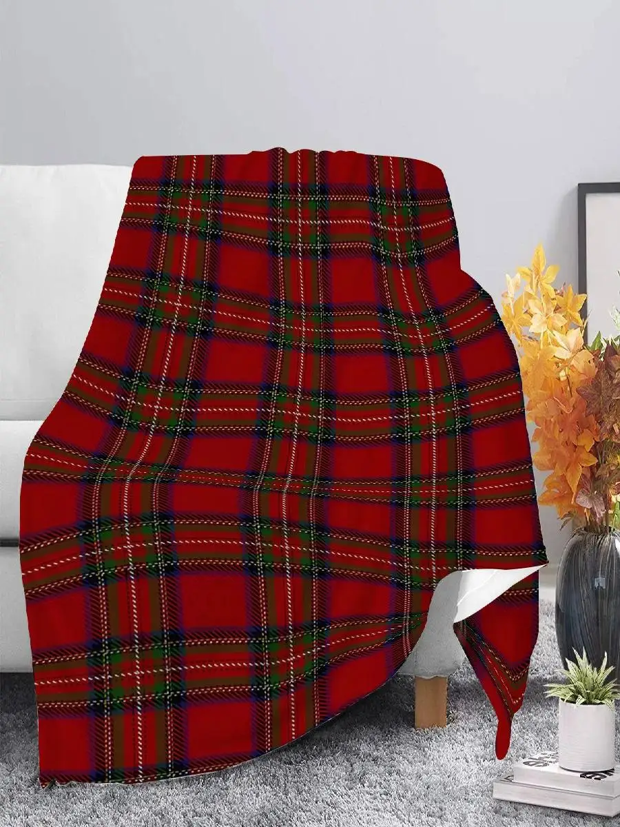 Rustic Plaid Christmas Throw Blanket  Red  Green Soft Flannel Fleece Perfect for Sofa Bed Office Travel Home Decor