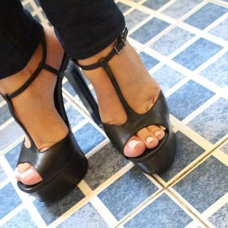 

Black Hollow Buckle Platform Sandals Thin High Heel Peep Toe Fashion Cool 2025 Summer Big Size Woman Shoes Zapatillas Mujer