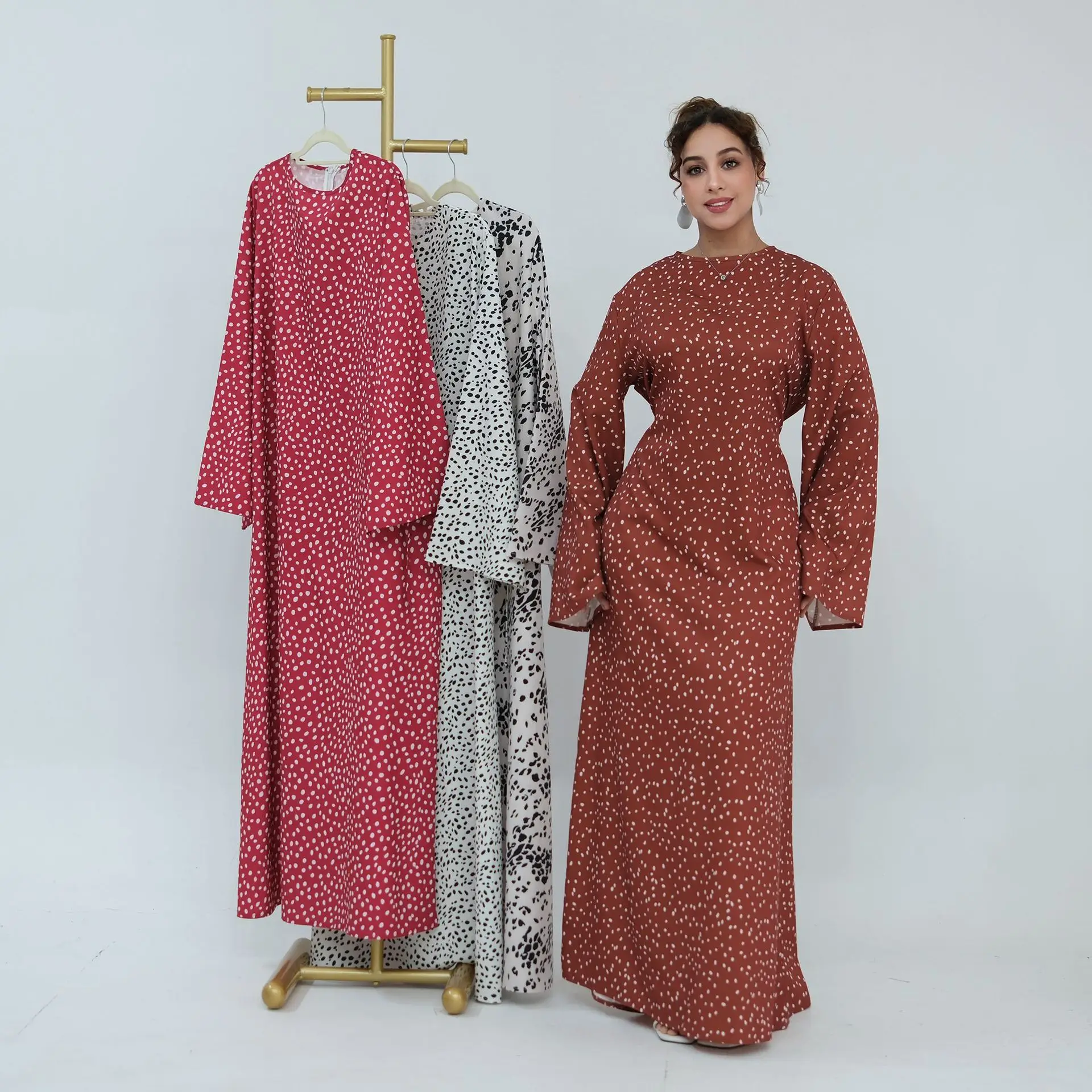 

Dress Women Eid Muslim Abaya Wave Point Dresses Flare Sleeve Jalabiya Vestidos Sashes Long Robe Ramadan Morocco Dubai Kaftan