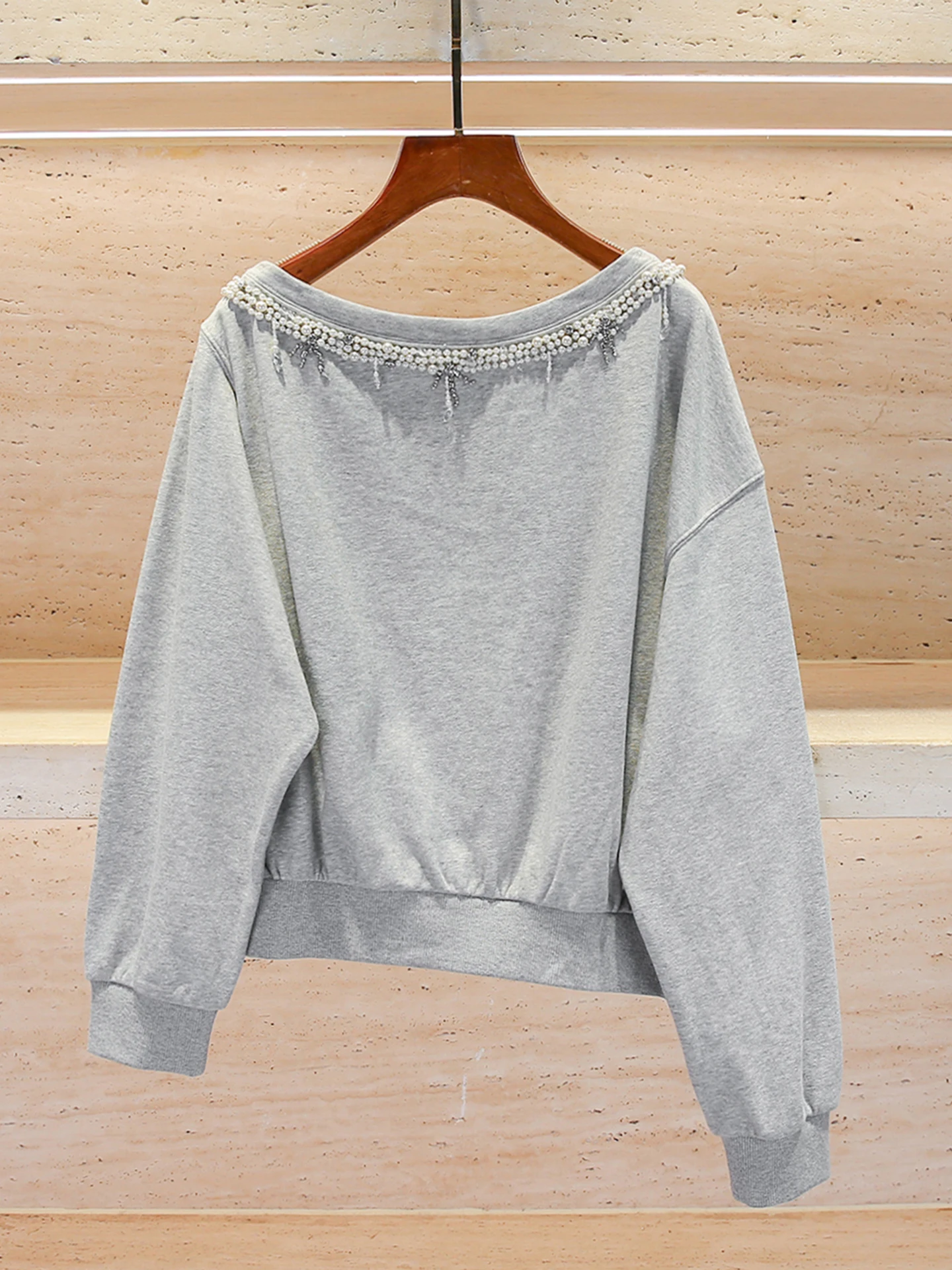

High-End Women's Asymmetric One-oulder Embellied Sweatirt Casual Top for Autumn Winter Comfortable Knitted Faion