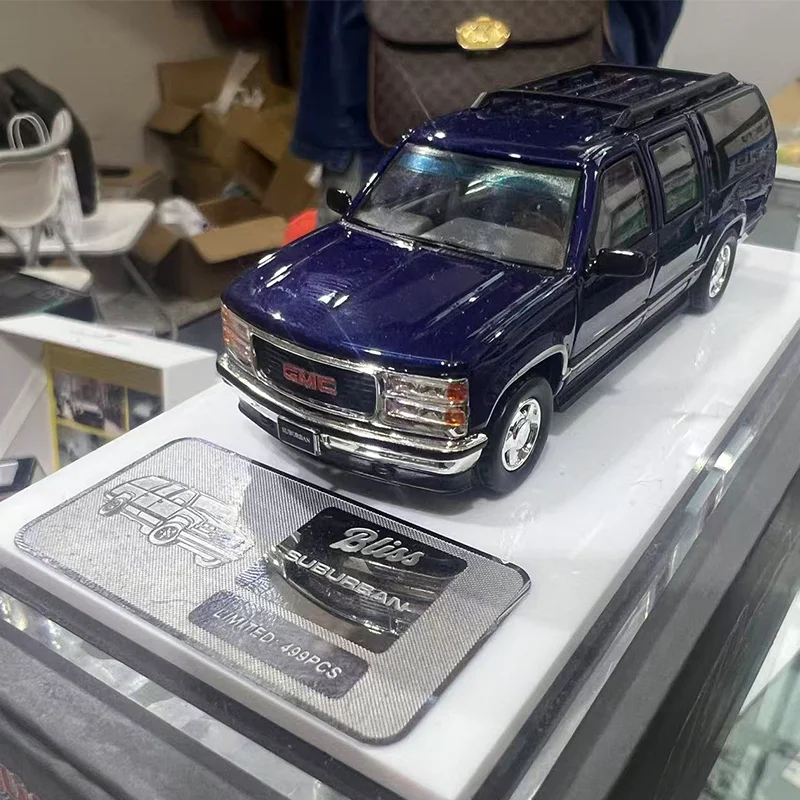 New 1:64 Bliss Gmc-Suburban Gmt400-Chevrolet 2026 Hec Tmcs