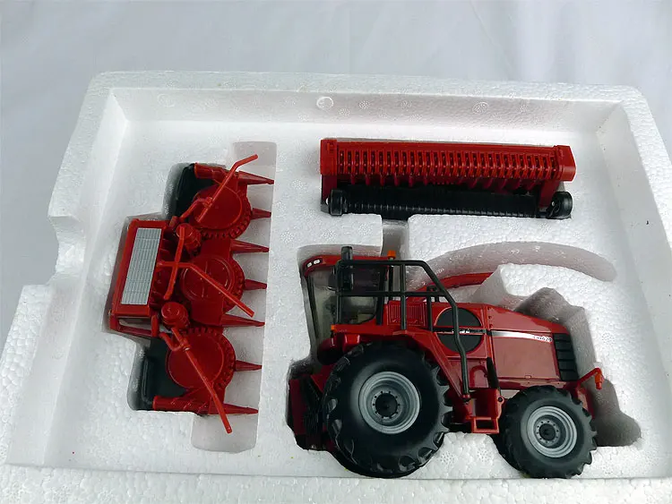 ERTL Diecast Alloy 1:32 Scale 620 Forage Harvester Cars Model Adult Classics Collection Toys Souvenir Gifts Static Display