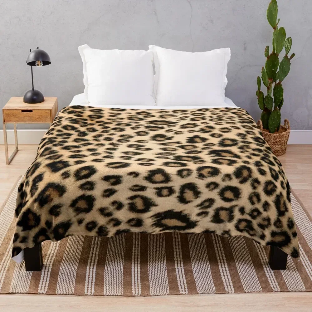 

Leopard Faux Fur Throw Blanket Soft Comfort Blanket for Reading Watching TV