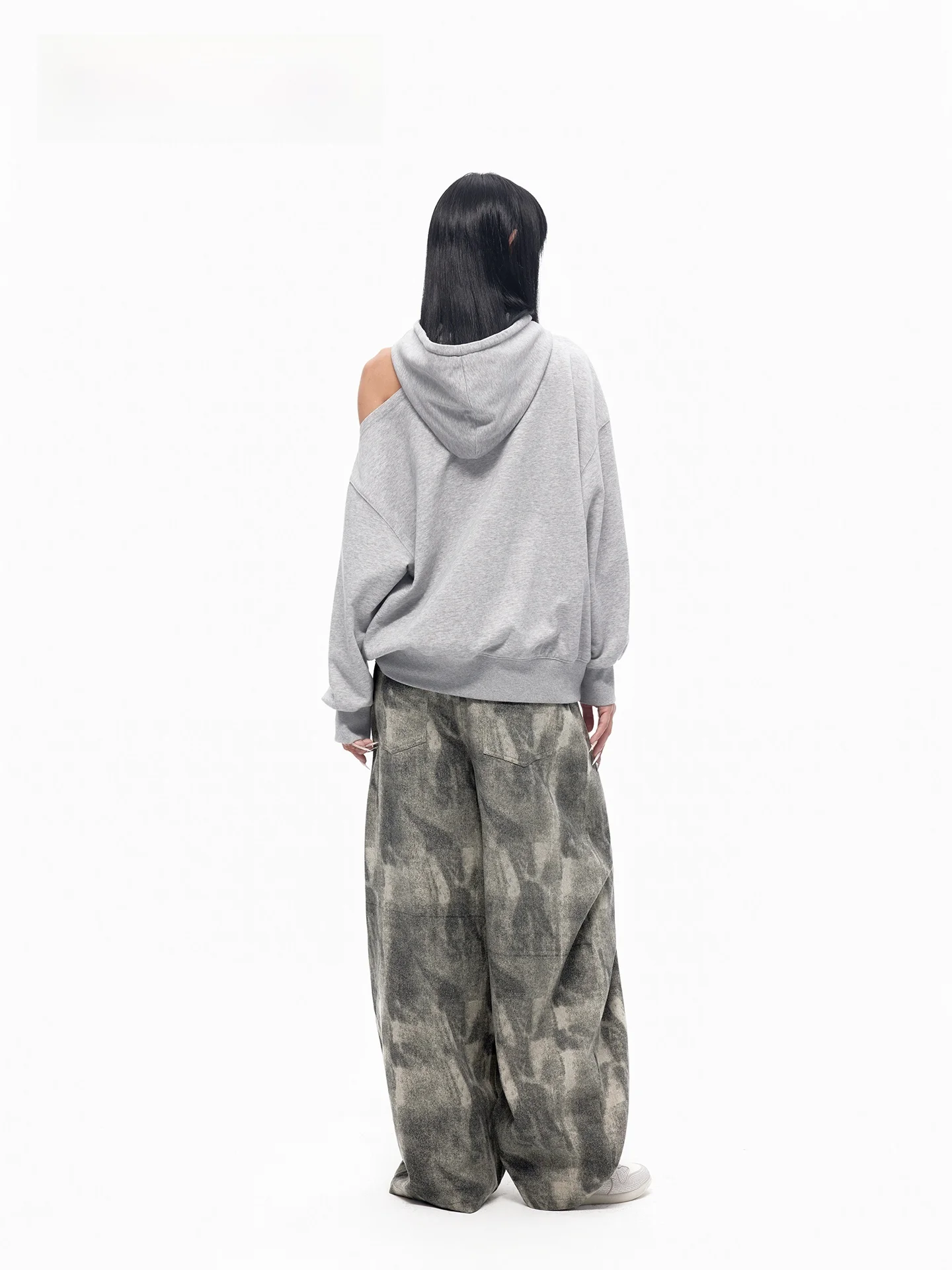 Gray Hoodie Shoulder Bared Long Sleeve Loose Fit Women's Casual Style Printed T-Shirt Breathable Comfortable Cotton Inner Tee...