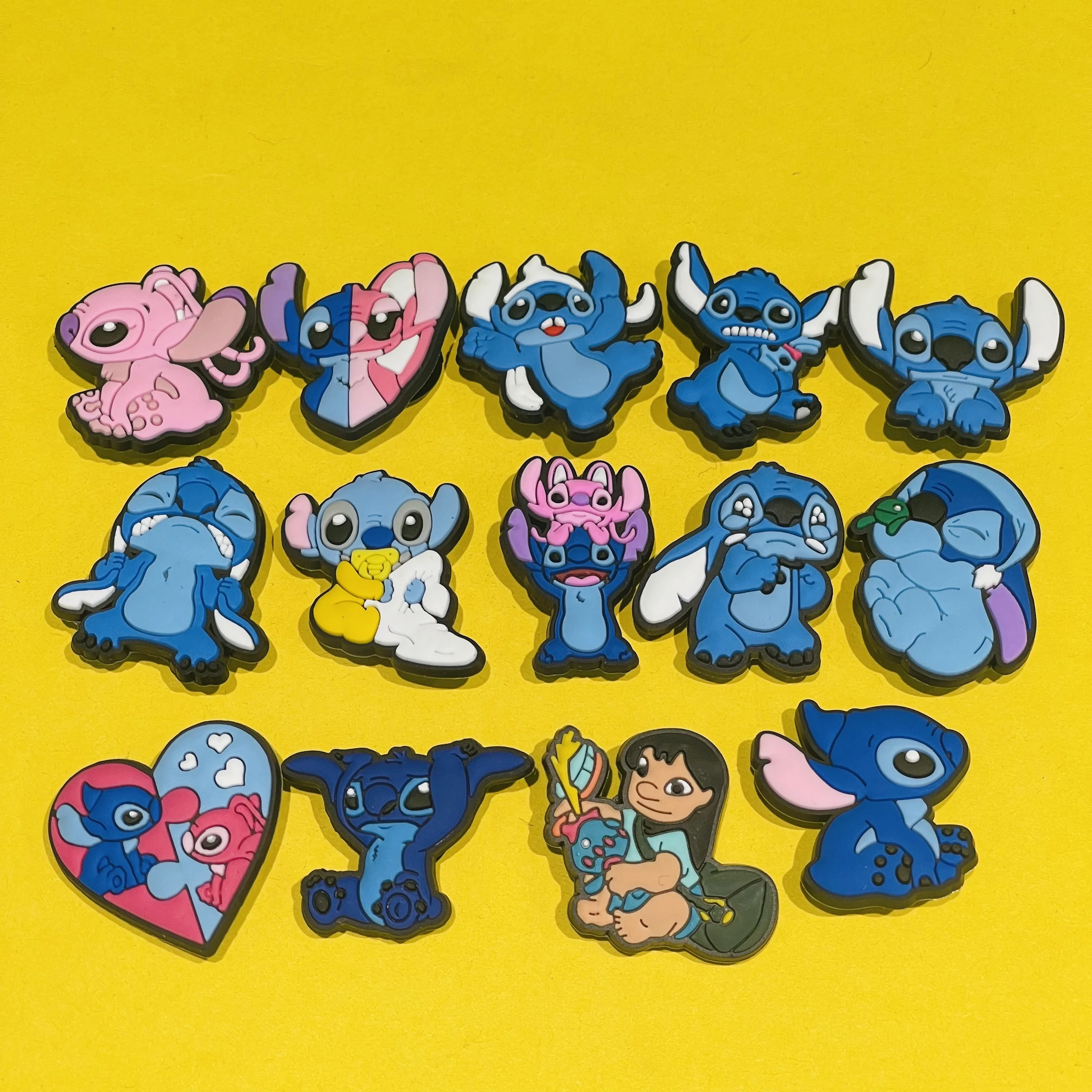 1-14 buah menggemaskan biru Stitch sepatu anak gesper pesona Disney kartun sandal Dekorasi DIY ransel hadiah ulang tahun