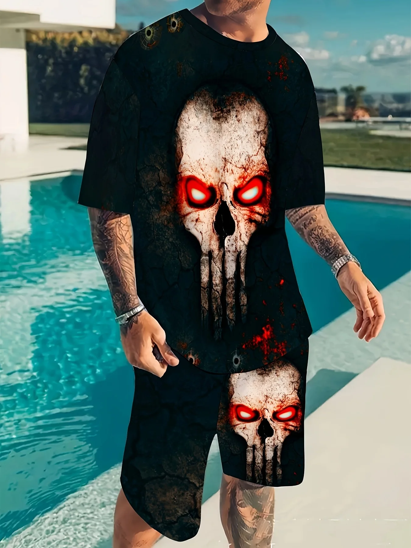 Men's Red eyes Skull Graphic Print T-shirt & Shorts Set, Oversized Trendy 2Pcs Outfits, Men Clothing