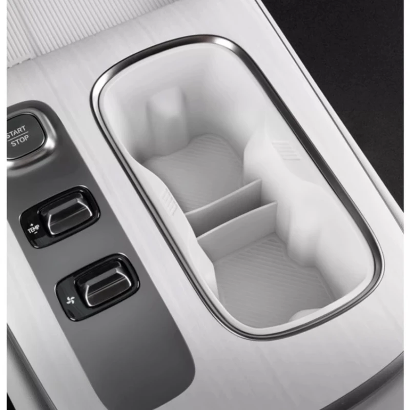 

Для Xiaomi SU7 силиконовый держатель для чашки с центральным управлением, беспроводная зарядная панель, нескользящий чехол для хранения, защитная накладка для интерьера