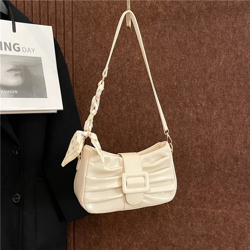 

2025 Fold Handbag Women's New Light Luxury Diagonal Personality Casual Simple Single Shoulder Fashion Underarm Bag