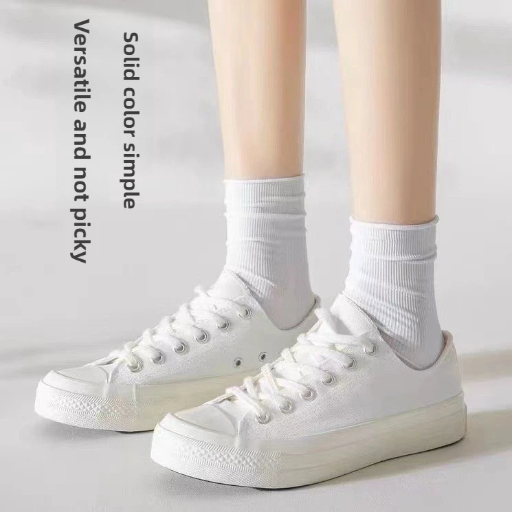 3 أزواج الصيف خفيفة الوزن الجليد جوارب حريرية أسود أبيض طويل أنبوب JK الجوارب اليابانية موضة منتصف العجل طالب المخملية مكدسة الجوارب