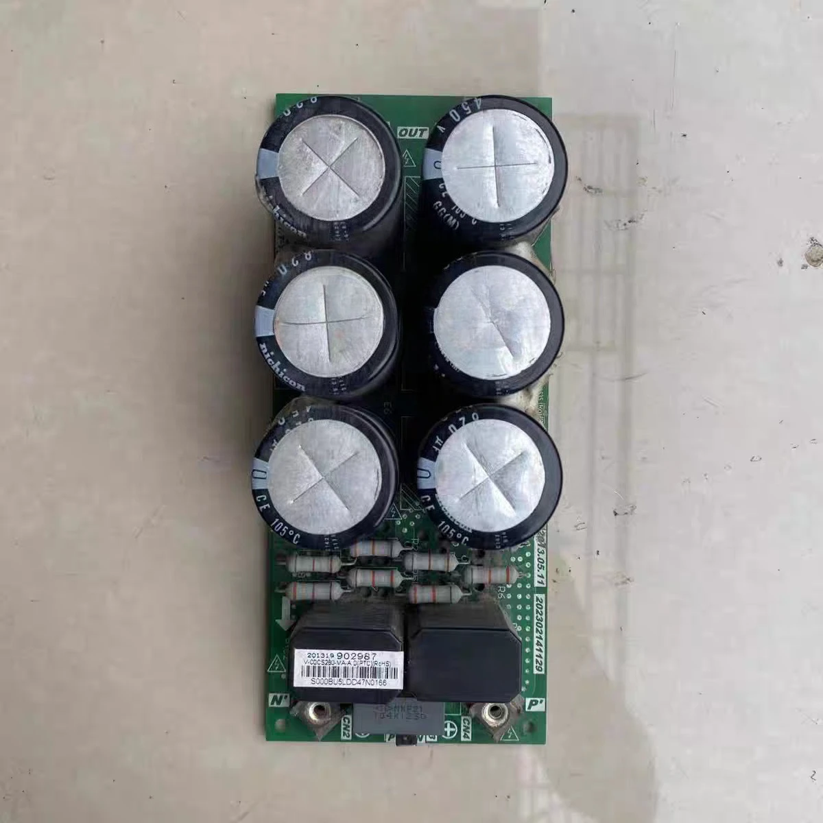 

Suitable for Midea Central Air Conditioning Lightning Protection Board V-COCS280-MA-A. D Filter Board 202302141129