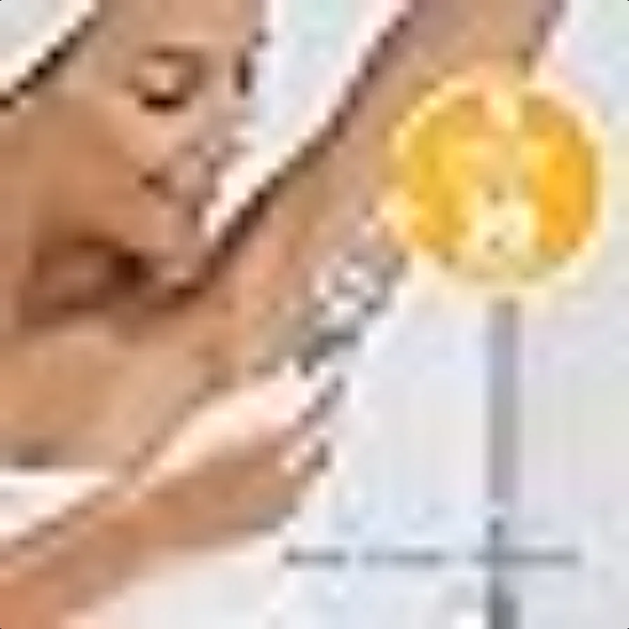 Razors for Women with 4 Razor Refills and 1 NonSlip Handle Womens Razors for Shaving with Organic Lubricating Strip Disposable