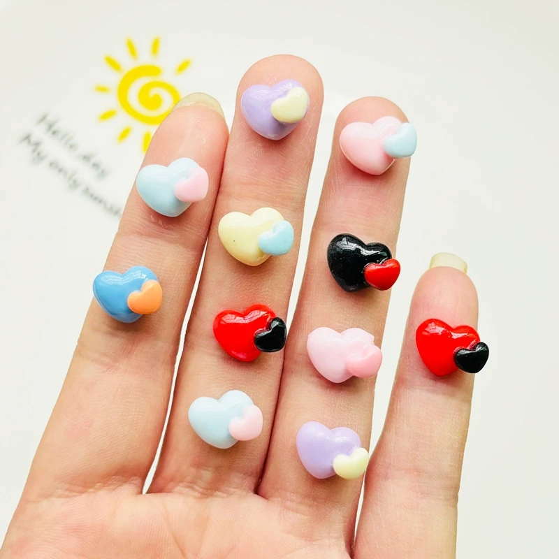 30 Pcs Cute Mini Cartoon Bicolor Peach Heart Series Resin Figurine Crafts Ornament Jewelry Manicure Hairpin Making Accessories