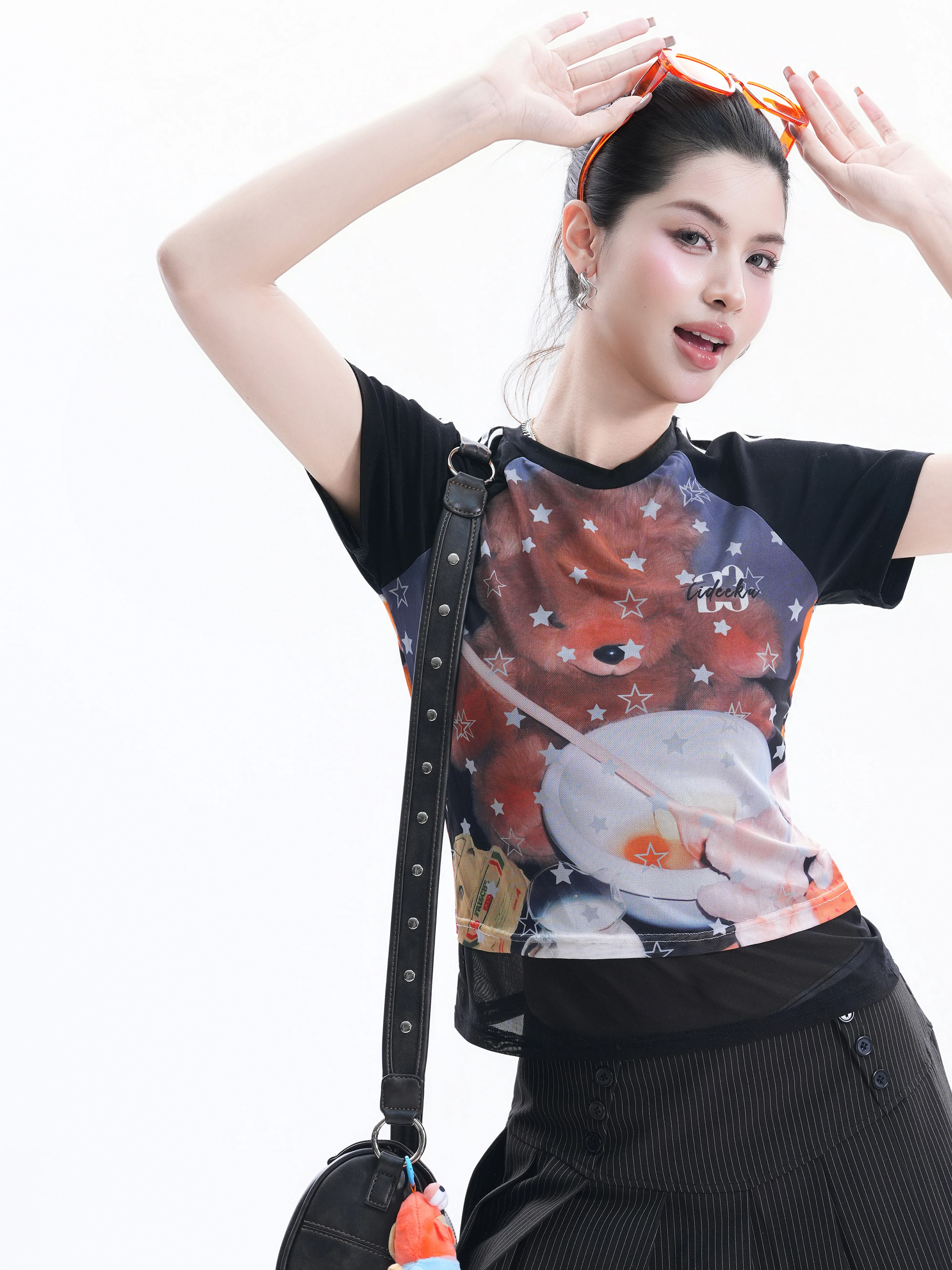 

Retro Bear Print Slim Fit Short Sleeve T-Shirt Women's High Street Style American Y2K Sweet Cool Short T-Shirt for Ladies