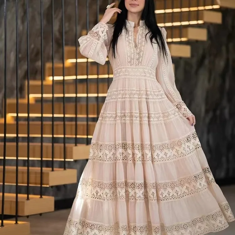 

Элегантное платье макси с V-образным вырезом, кружевной вышивкой, ажурными вставками и пэчворком, в стиле ретро, для весны и осени