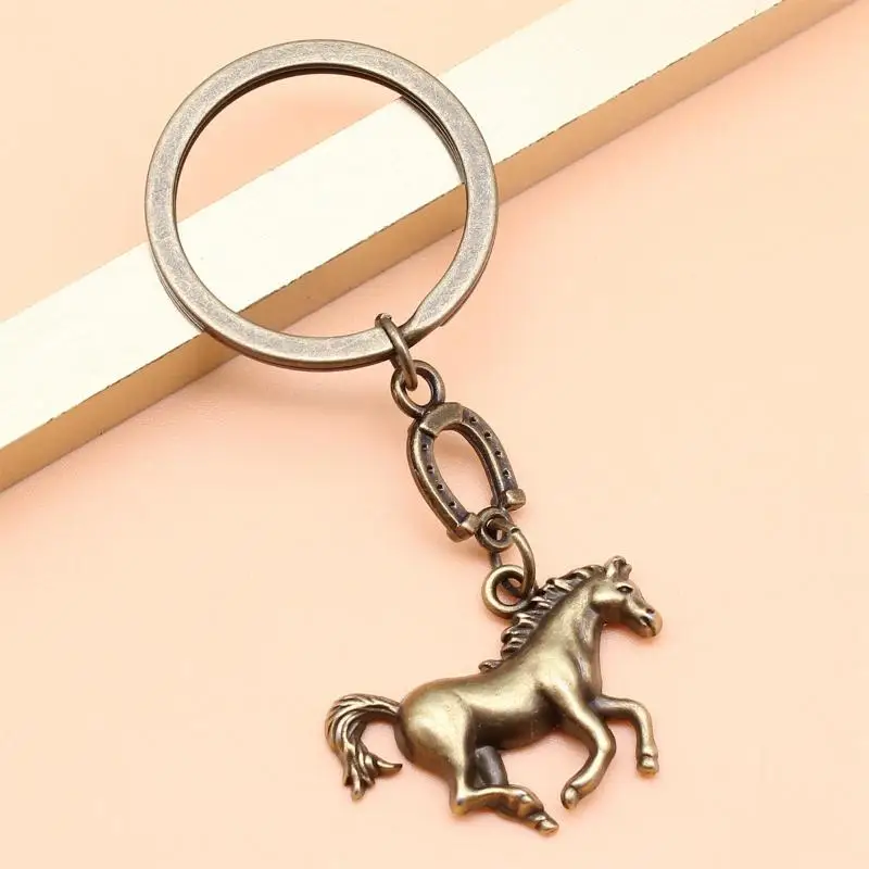 Kreativer Pferde-Metall-Schlüsselanhänger Vintage Pferde-Anhänger Schlüsselring Taschen-Schlüsselanhänger Dekoration Neujahrs-Maskottchen Souvenir Geschenk – Detail 7