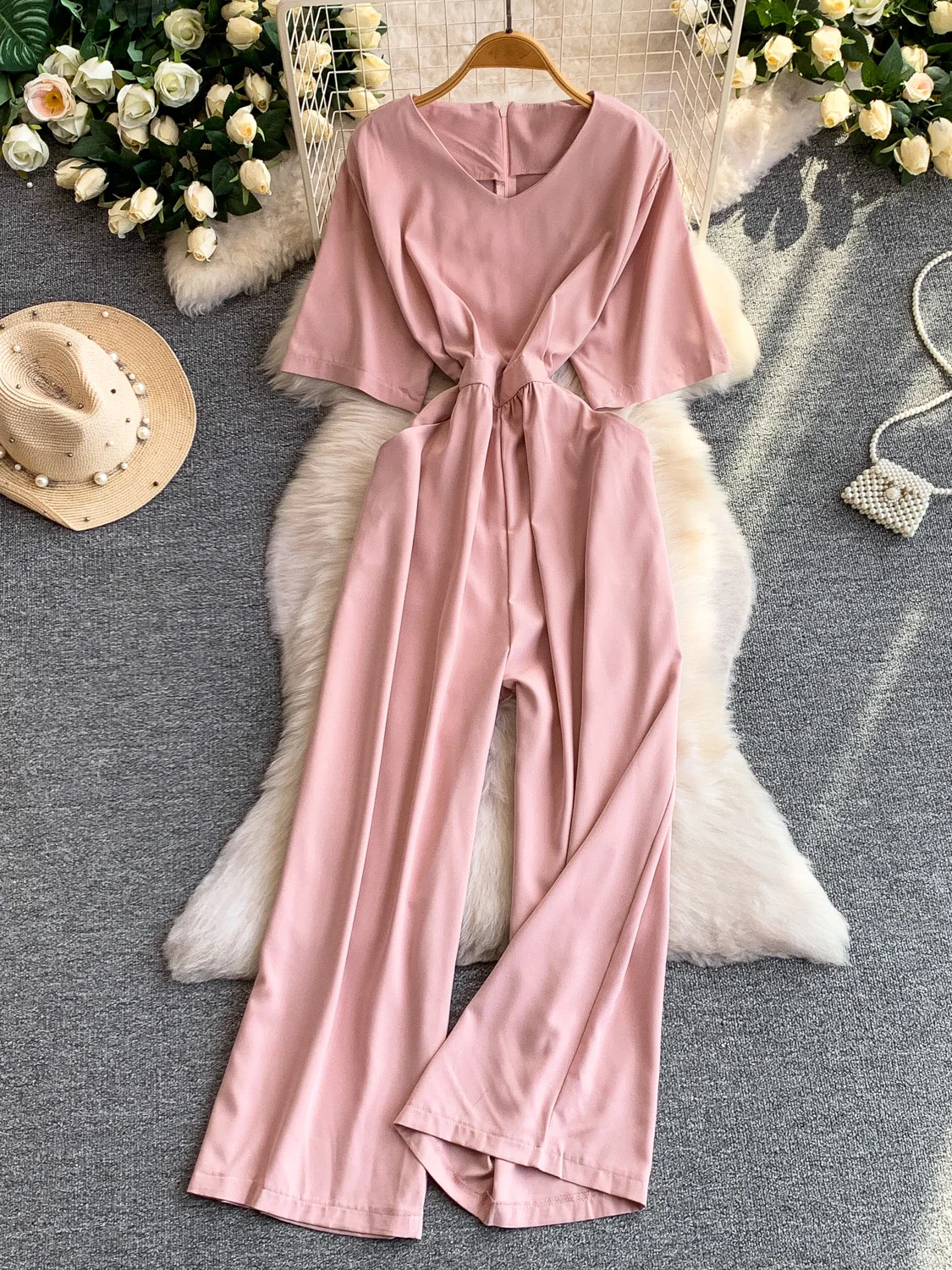 

Slimming Wide Leg Pants V Neck Dress Women's Loose Fit Waist Cinching Belt High Waist Long Pants Summer 2026
