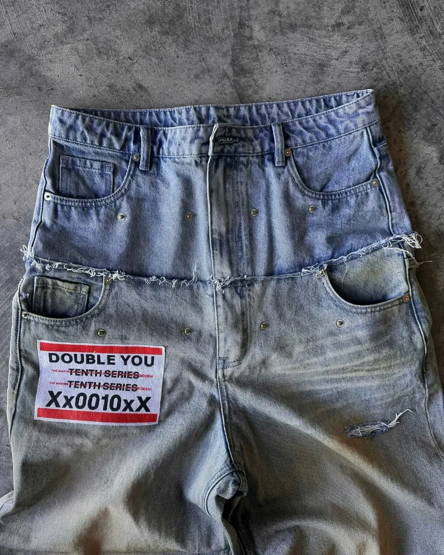 Y2K Hip Hop Jeans bercetak huruf pria, celana ketat Punk Harajuku kaki lebar Retro longgar kaki lurus celana pinggang ganda