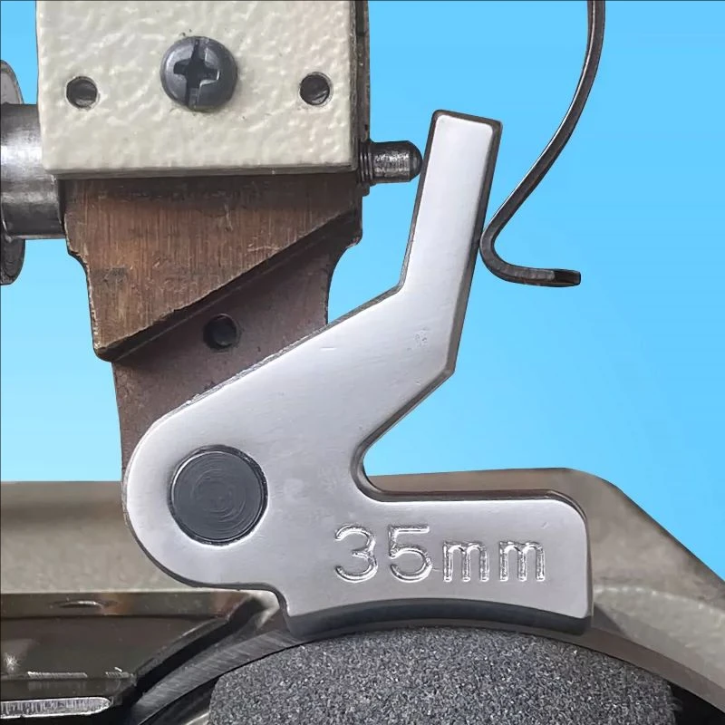 1Y140 All‑Steel Curved Presser Foot For 801 Skiving Machine, Leather Paring Spare Part, Compatible With Kingstar, Golden Wheel