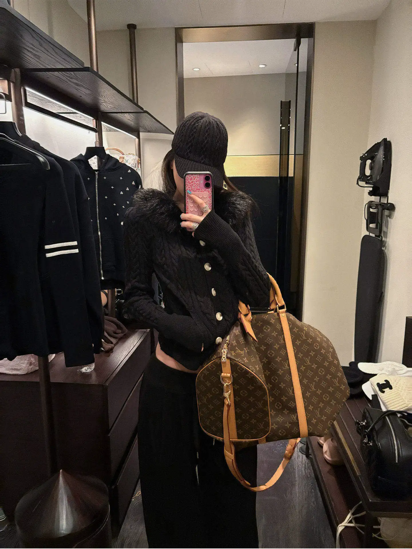 

Moxin Bla Twisted Knitwear Jaet Women's Slimming Lazy Fur Collar Spicy Girl Knitted Top Faionable Commute Long Sve Z...