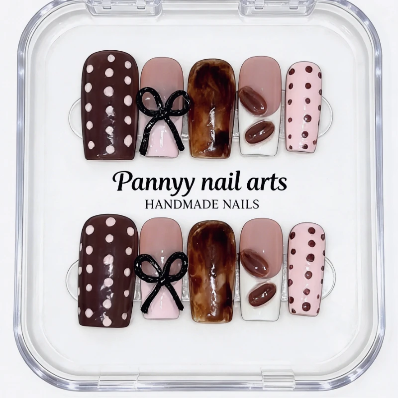 

10 шт. квадратных накладных ногтей ручной работы с дизайном в кофейных тонах и в горошек, с 3D-бантиками, милые минималистичные ногти для повседневного использования