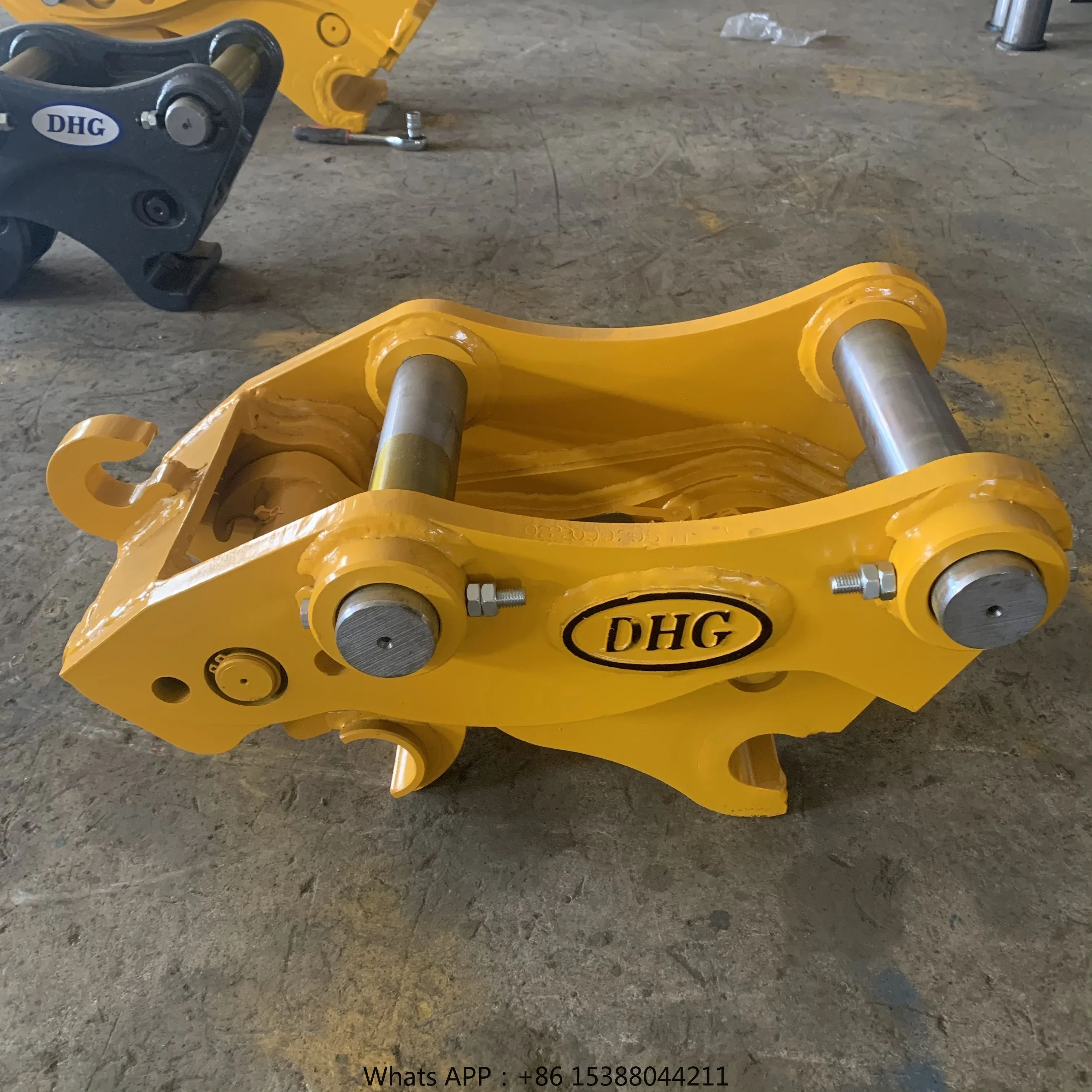 Hot Sale DHG--02, 5--8 Ton Excavators Manual Quick Coupler Quick Hitch