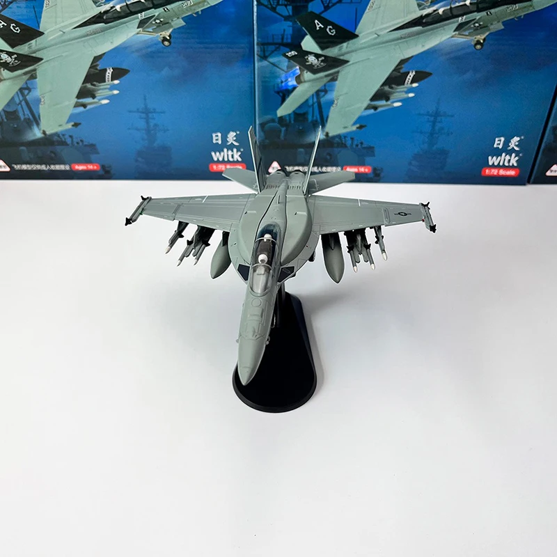 1/72 Scale Diecast F18 F-18 Supper F/A-18 BLOCK III Fighter US Navy Carrier-based Aircraft Metal Plane Model Boy Toy Gifts