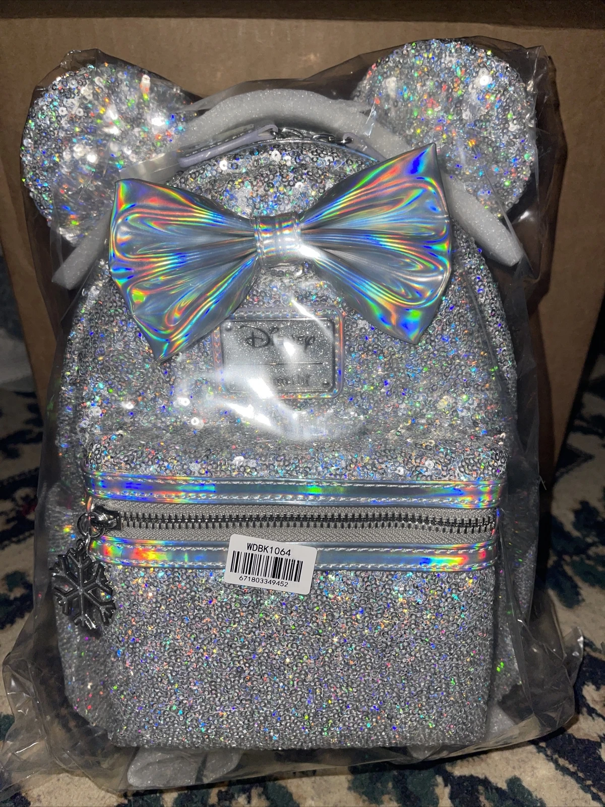 ミッキーとミニーマウスのスパンコールバックパック ファッショナブルでキュートなバッグ ダブルショルダーバッグ キュートなバッグ アウトドアレジャーバッグ 女の子へのギフト